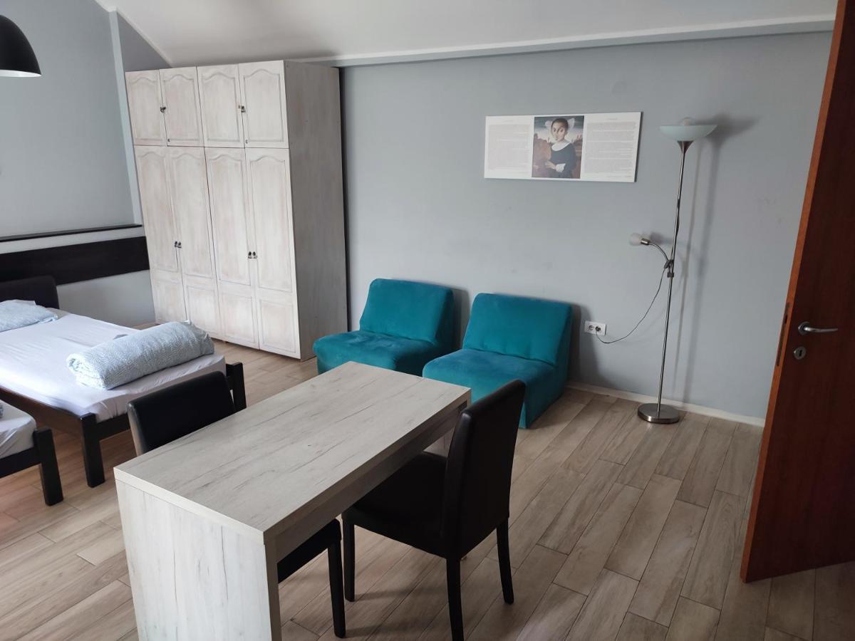 Centar Novi Sad-Studio No.4 Ngoại thất bức ảnh
