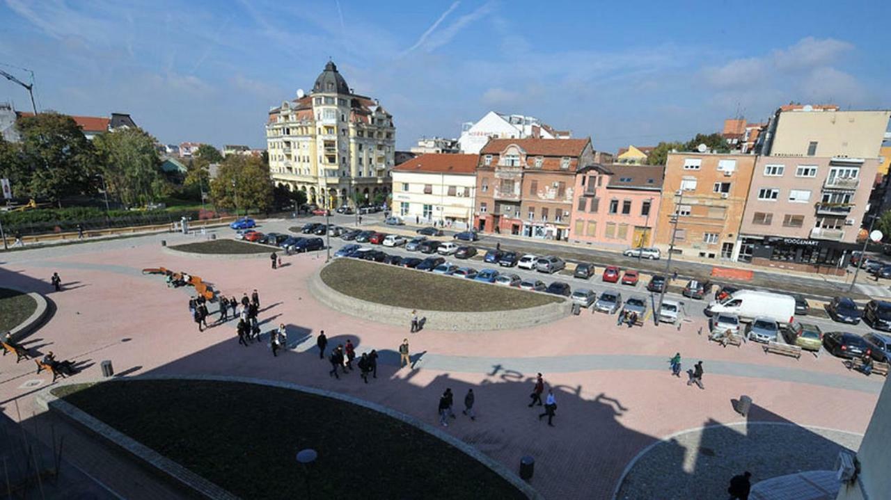 Centar Novi Sad-Studio No.4 Ngoại thất bức ảnh